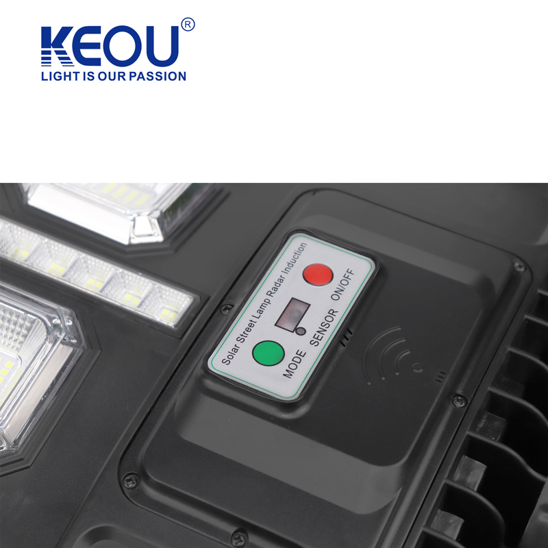 Lampadaire solaire tout-en-un