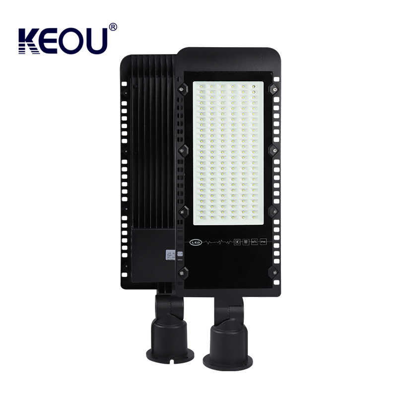 Tənzimlənən bucaq LED k&uuml;&ccedil;ə işığı