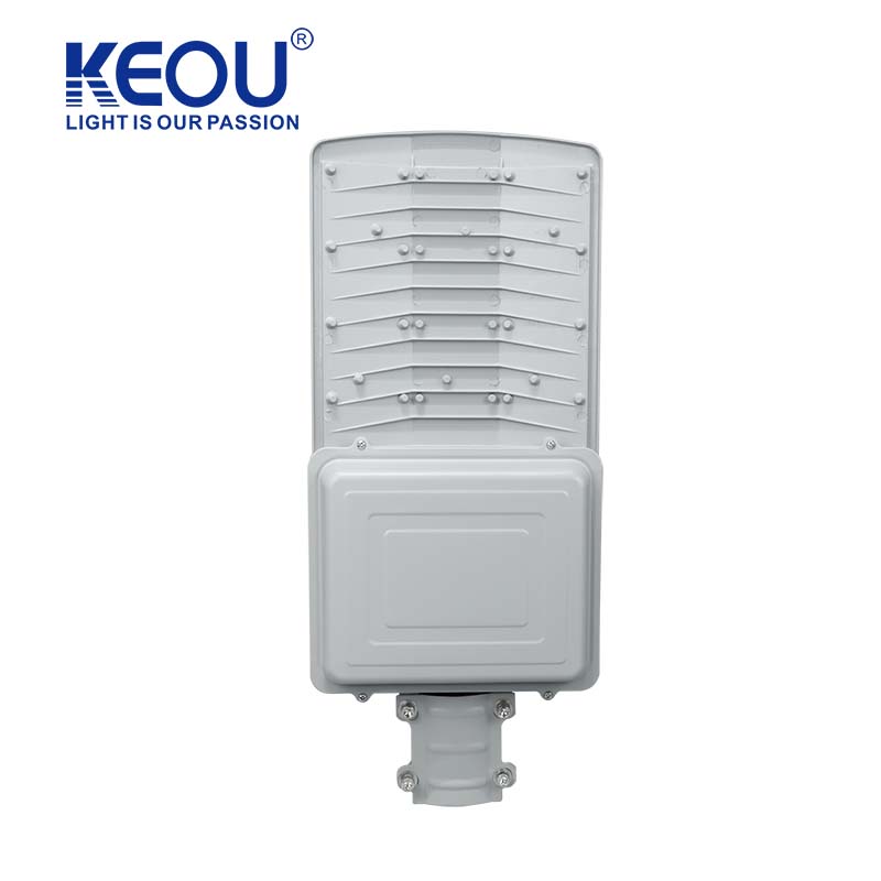 Сплит солнечный уличный фонарь