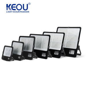 Bah&ccedil;e i&ccedil;in Al&uuml;minyum Siyah IP66 Projekt&ouml;r