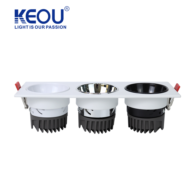 nr. 02 Three Head Down Light