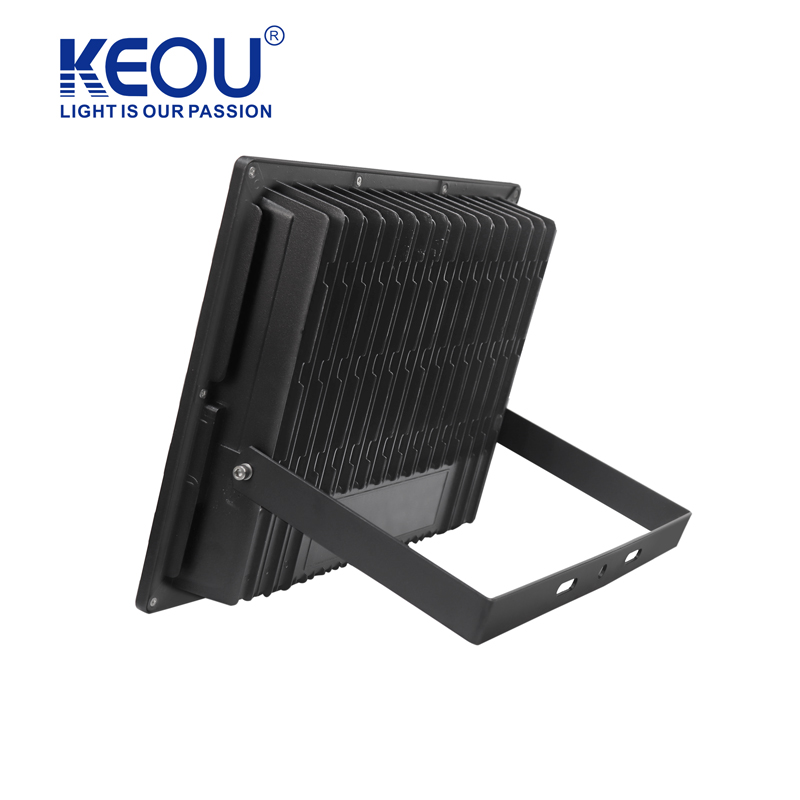 分割反射カップ型フラッドライト